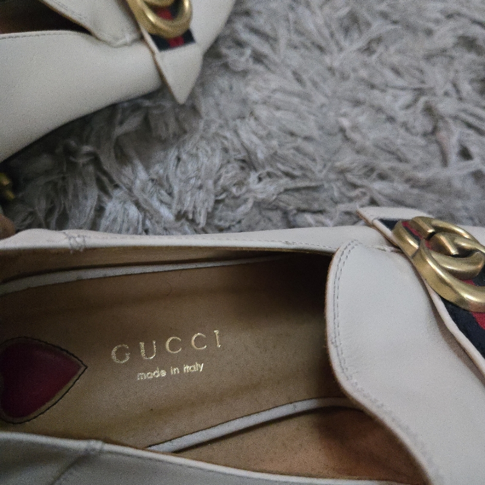 Gucci Peyton White Leather Loafers Pearl Heel Web Stripe GG Logo Sz 39 - Picture 10 of 11